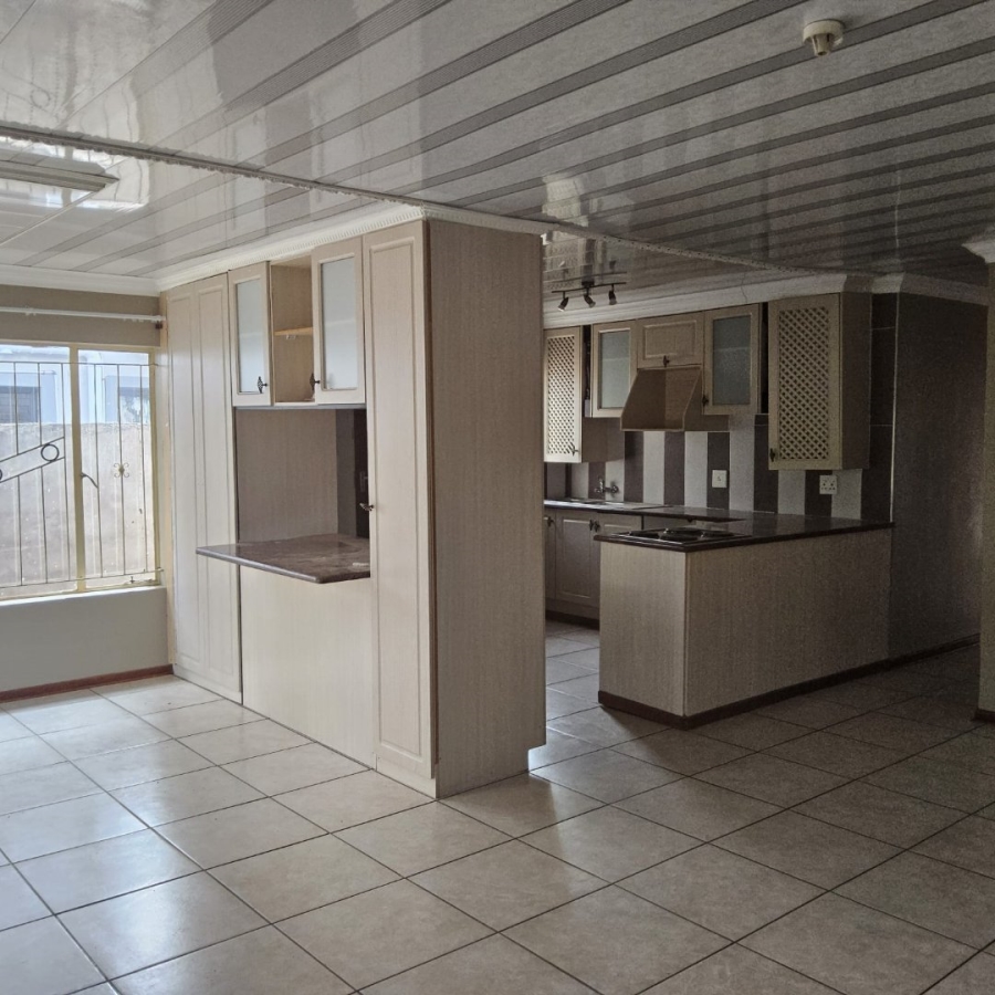 4 Bedroom Property for Sale in Mandela View Free State